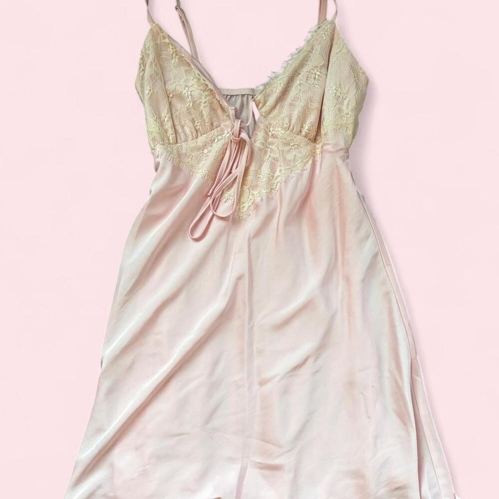 Pink lace mini dress